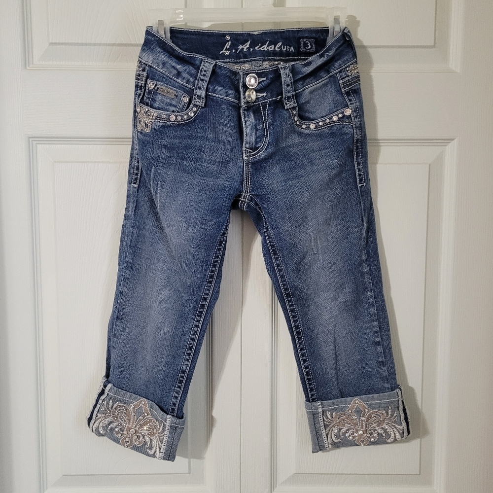 LA Idol girls ornate,cropped jeans size 3